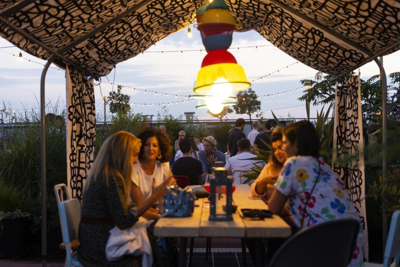 Hostel Casabase Mediolan Zewnętrze zdjęcie